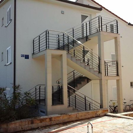 Apartments 4 Dolphins Rogoznica  Ngoại thất bức ảnh